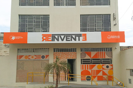 ESCOLA-REINVENTE.png